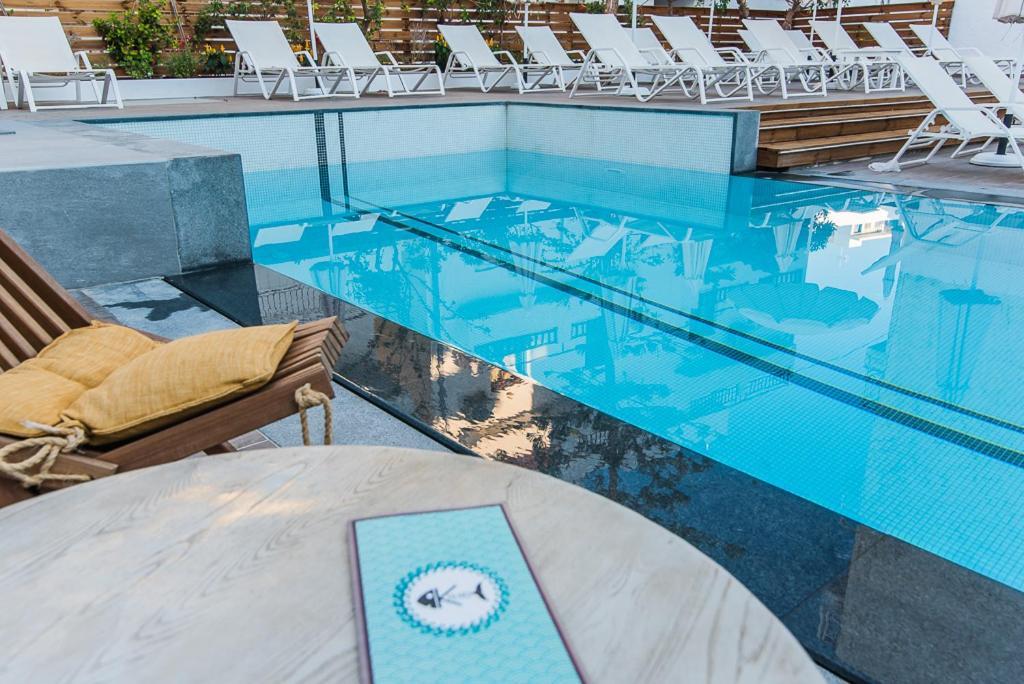Kahlua Sea View Suites Херсонісос Екстер'єр фото